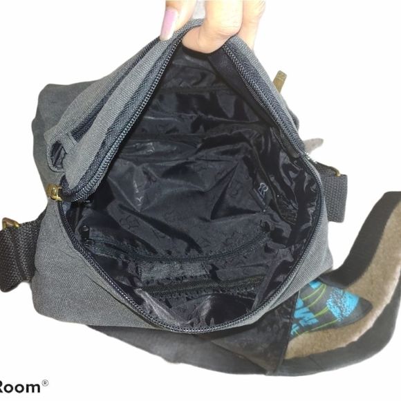 ROBIN RUTH MESSENGER BAG - Picture 5 of 11